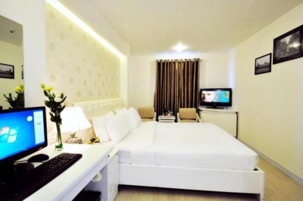 The White 1 Hotel 3*