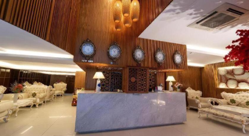 Hotel The White 1 Ho Chi Minh City