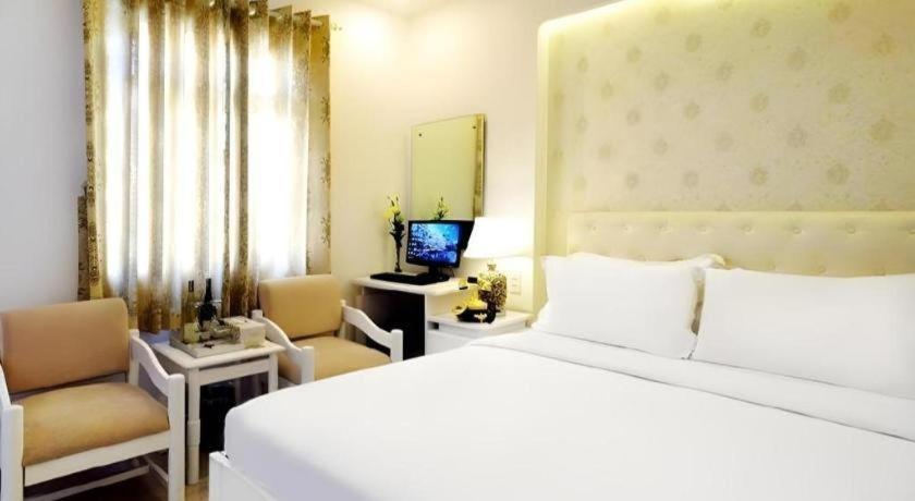 Hotel The White 1