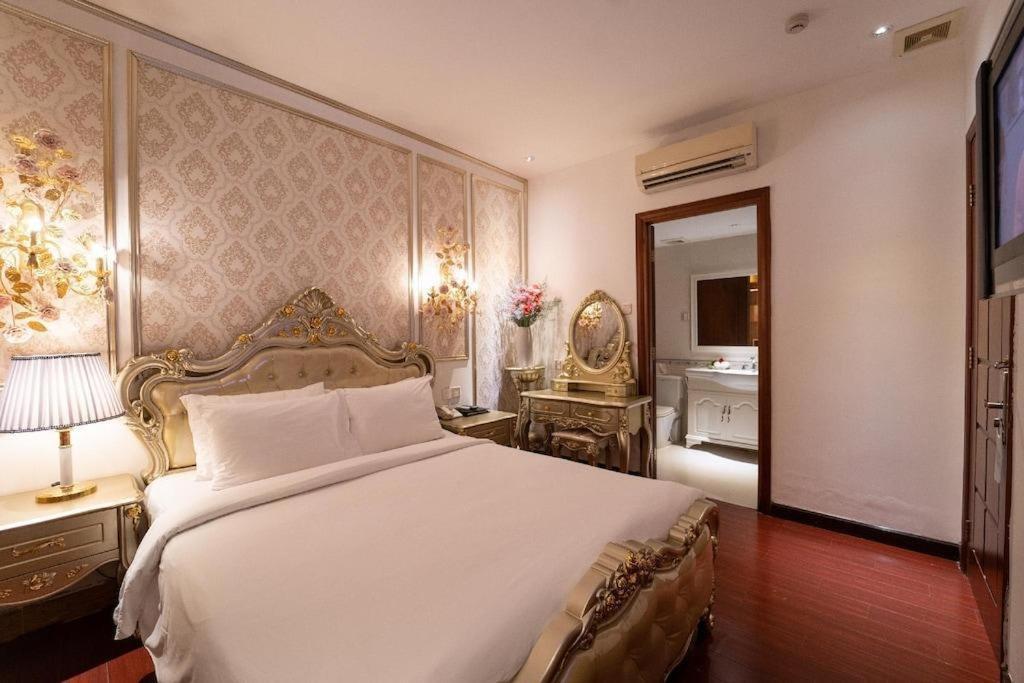 The White 1 Hotel Ho Chi Minh City